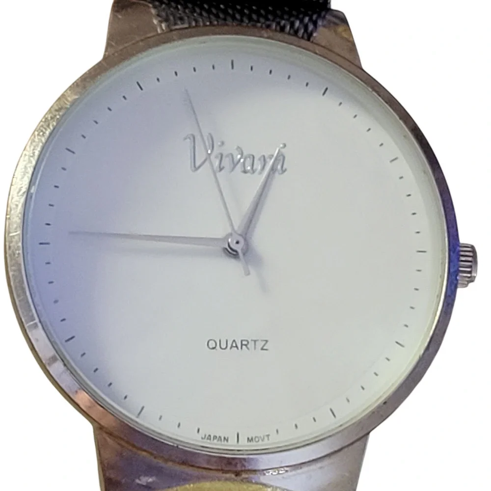 Vivani Ladies Watch 38MM watch face Quartz‎ New Battery Elegant Y2K easy to read